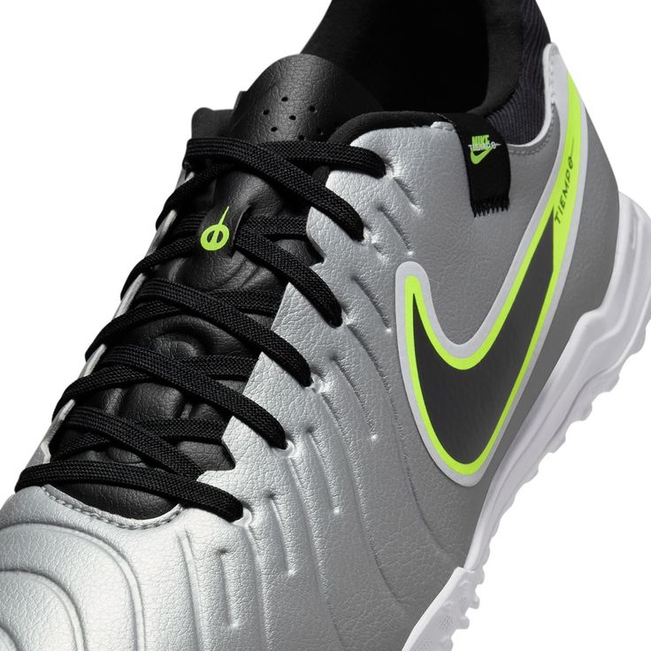Nike Tiempo