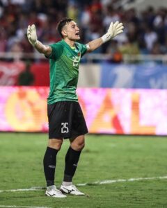 giay-da-bong-mizuno-gia-re-dang-van-lam